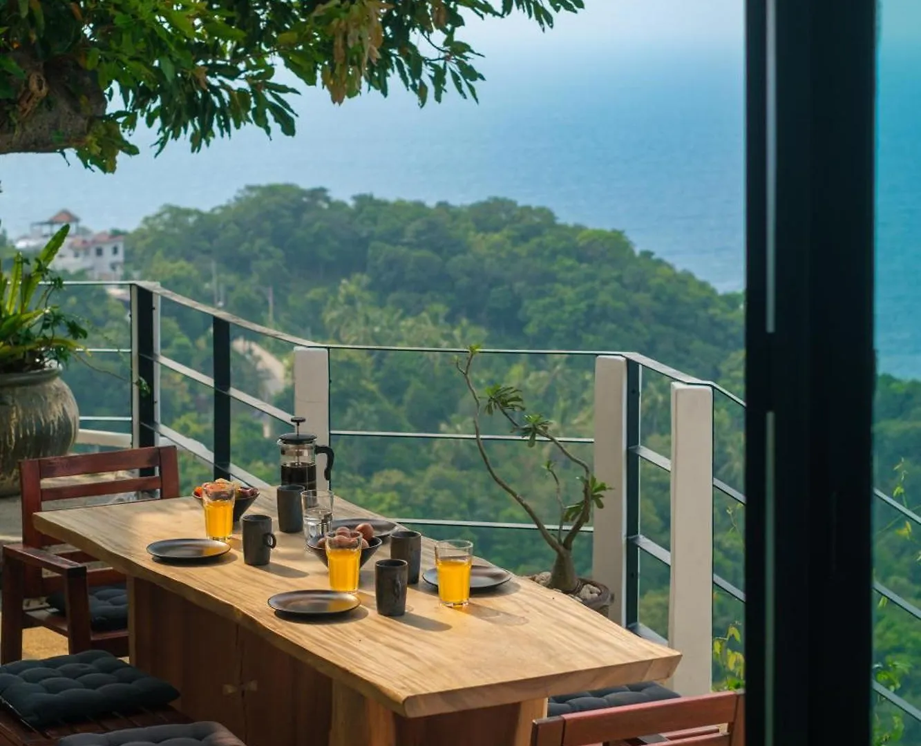 Villa On The Rocks Koh Tao